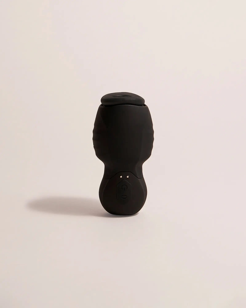 CHUCK | Irresistible Enveloping Suction