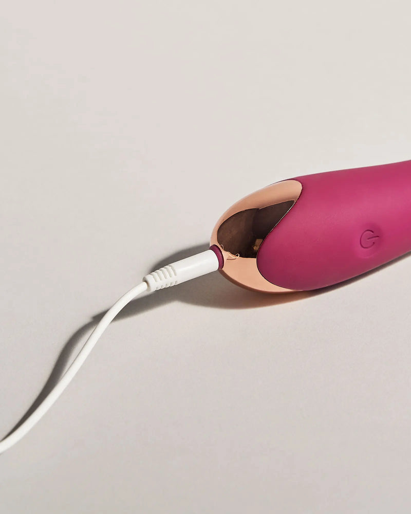 CECIL® | Elegant Vibrating Dildo
